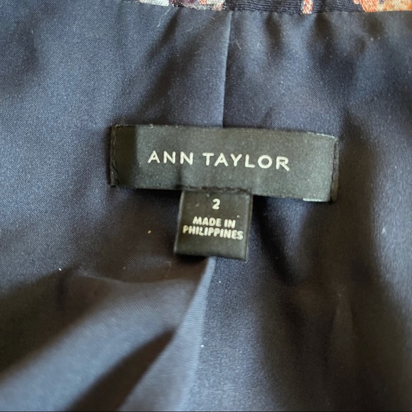 Ann Taylor Jacquard Navy and Pink Blazer Size 2 - Picture 13 of 14